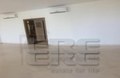 Penthouse - 4 Bedrooms - 3 Bathrooms for rent in The Sierras - Uptown Cairo - Mokattam - Cairo