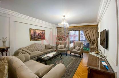 Apartment - 3 Bedrooms - 2 Bathrooms for sale in Shaarawy St. - Laurent - Hay Sharq - Alexandria