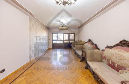 Apartment - 4 - 2 for rent in Al Ekbal St. - Laurent - Hay Sharq - Alexandria