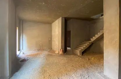 Apartment - 3 Bedrooms - 3 Bathrooms for sale in South Lotus - El Lotus - New Cairo City - Cairo