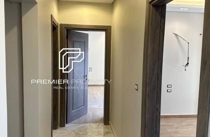 Apartment - 2 Bedrooms - 2 Bathrooms for sale in Mountain View iCity - 5th Settlement Compounds - The 5th Settlement - New Cairo City - Cairo