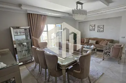 Apartment - 2 Bedrooms - 2 Bathrooms for sale in Hyde Park - New Cairo City - Cairo