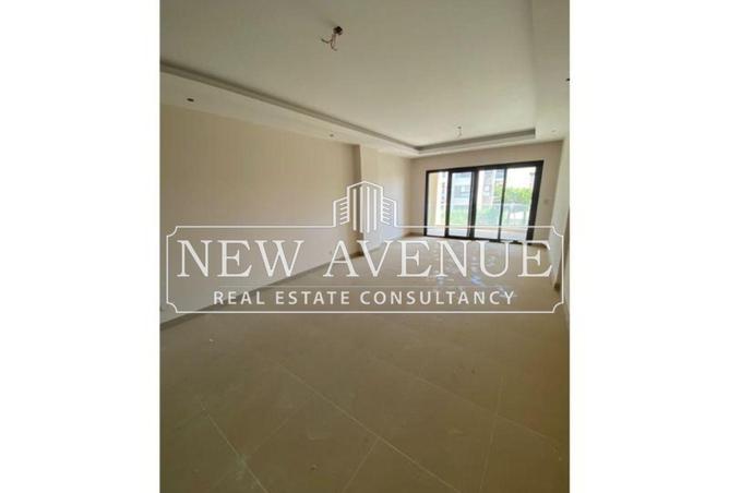 8716004 - Property Image 3