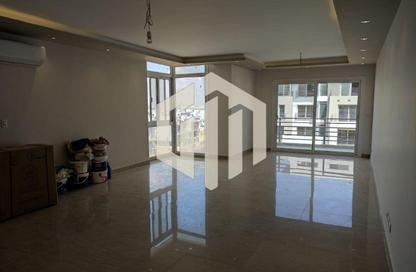 Apartment - 3 Bedrooms - 3 Bathrooms for rent in Cluster 18 - Hyde Park - New Cairo City - Cairo