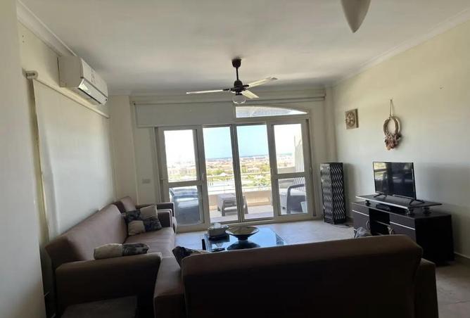 70632718 - Property Image 2