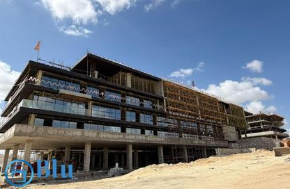 Office Space - 4 Bedrooms - 2 Bathrooms for sale in New Giza - Cairo Alexandria Desert Road - 6 October City - Giza