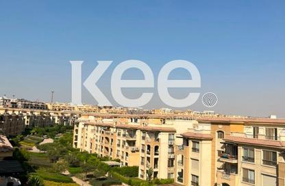 Apartment - 3 Bedrooms - 3 Bathrooms for sale in Stone Residence - 5th Settlement Compounds - The 5th Settlement - New Cairo City - Cairo