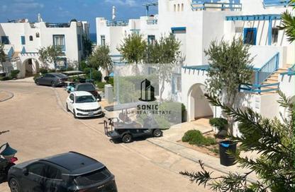 Chalet - 3 Bedrooms - 2 Bathrooms for sale in Mountain View - Ras Al Hekma - North Coast