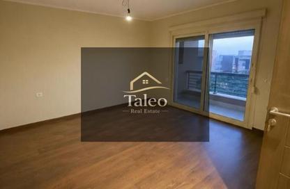 شقة - 3 غرف نوم - 3 حمامات للايجار في نيو جيزة - طريق مصر اسكندرية الصحراوي - مدينة 6 أكتوبر - الجيزة