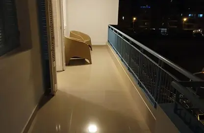 شقة - 2 غرف نوم - 1 حمام للايجار في شارع عمار بن ياسر - ميدان الحجاز - النزهة - القاهرة