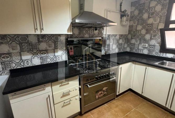 77052163 - Property Image 2