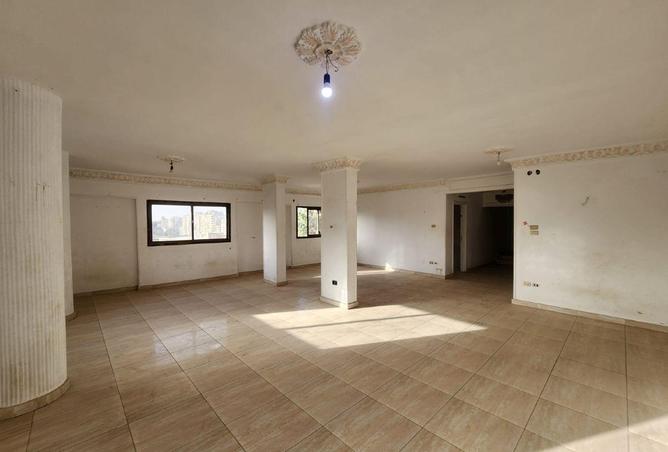 53973609 - Property Main Image