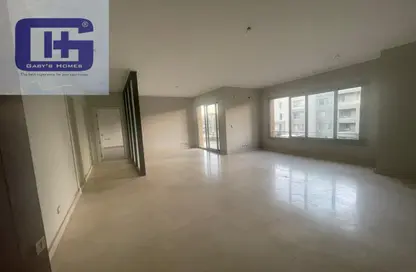 Apartment - 2 Bedrooms - 2 Bathrooms for sale in Palm Hills Village Gate - South Investors Area - New Cairo City - Cairo