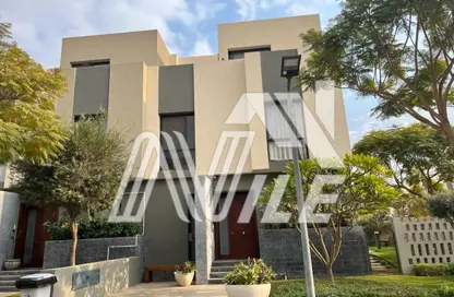 Townhouse - 4 Bedrooms - 4 Bathrooms for sale in Al Burouj Compound - El Shorouk Compounds - Shorouk City - Cairo