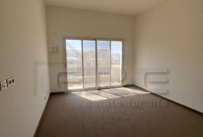 70362915 - صورة العقار 3