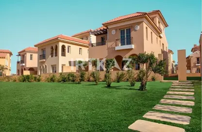 Villa - 4 Bedrooms - 4 Bathrooms for sale in Hyde Park - New Cairo City - Cairo