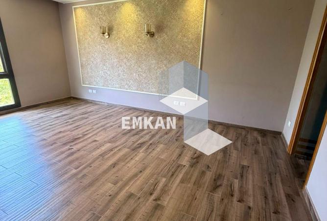 87844537 - Property Image 3
