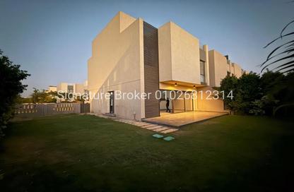 Townhouse - 4 - 4 for rent in Al Burouj Compound - El Shorouk Compounds - Shorouk City - Cairo