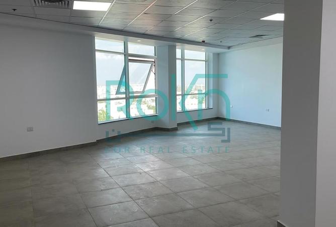 8586977 - Property Main Image