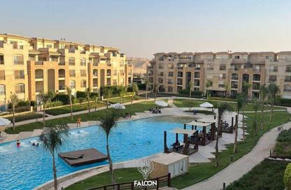 Apartment - 4 Bedrooms - 3 Bathrooms for sale in Stone Residence - 5th Settlement Compounds - The 5th Settlement - New Cairo City - Cairo