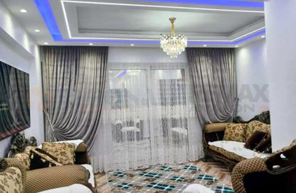 Apartment - 2 Bedrooms - 1 Bathroom for sale in Mohamed Galal Hammad St. - Miami - Hay Awal El Montazah - Alexandria