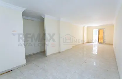 Apartment - 3 Bedrooms - 2 Bathrooms for sale in Laurent - Hay Sharq - Alexandria Apartment - 3 Bedrooms - 2 Bathrooms for sale in Laurent - Hay Sharq - Alexandria
