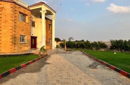 Villa - 5 Bedrooms - 4 Bathrooms for rent in Cairo Alexandria Desert Road - 6 October City - Giza