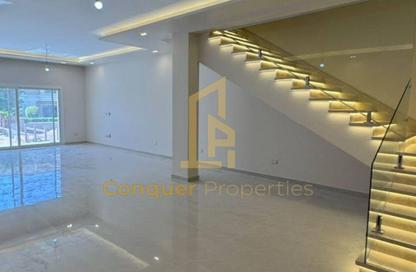 Townhouse - 4 - 4 for sale in Greens - Hyde Park - New Cairo City - Cairo