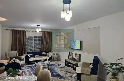 Apartment - 2 Bedrooms - 1 Bathroom for rent in El Rehab Extension - Al Rehab - New Cairo City - Cairo