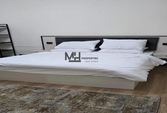 77054013 - Property Image 2
