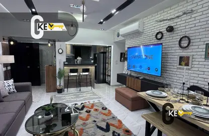 شقة - 2 غرف نوم - 2 حمامات للايجار في B12 - مدينتي - القاهرة