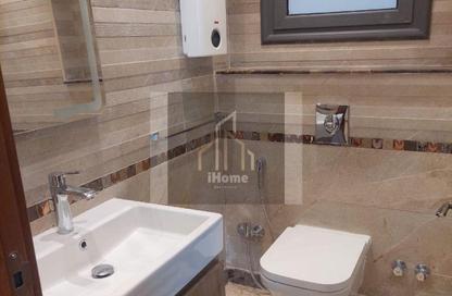 Apartment - 3 Bedrooms - 3 Bathrooms for rent in Tag Sultan - Ring Road - Cairo
