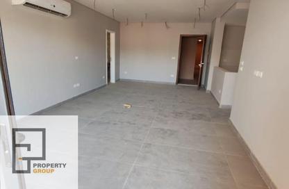 Apartment - 3 Bedrooms - 3 Bathrooms for sale in Village West - Sheikh Zayed Compounds - Sheikh Zayed City - Giza