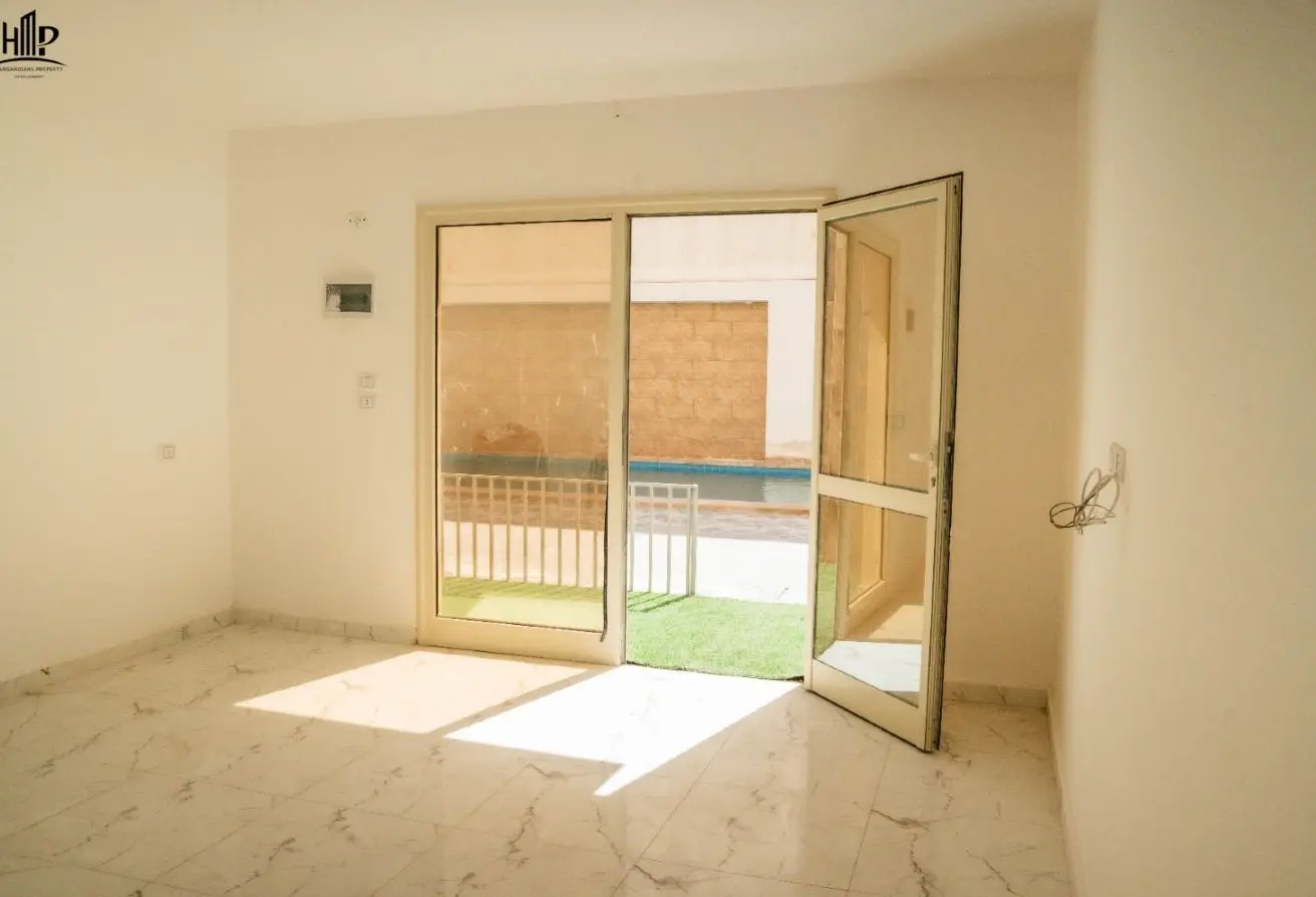 104880308 - Property Main Image