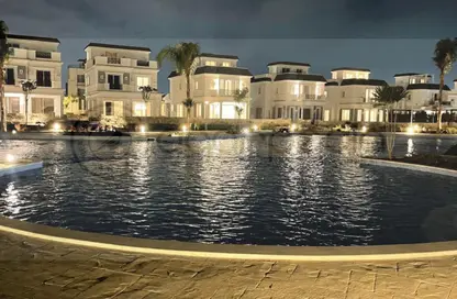 Townhouse - 3 Bedrooms - 4 Bathrooms for sale in Mountain View 4 - 6 October Compounds - 6 October City - Giza