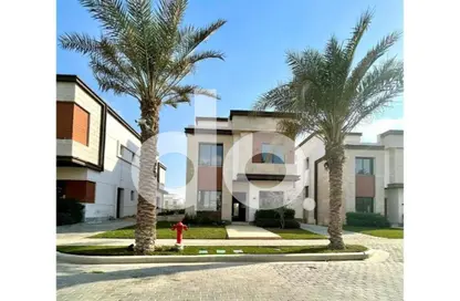 Villa - 6 Bedrooms - 7 Bathrooms for sale in Azzar - 5th Settlement Compounds - The 5th Settlement - New Cairo City - Cairo