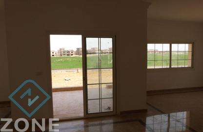 Villa - 5 Bedrooms - 4 Bathrooms for rent in Privado - Madinaty - Cairo