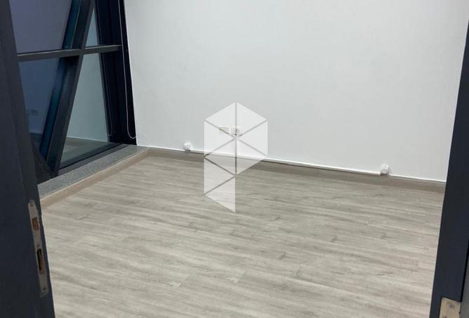 68797235 - Property Image 2