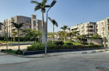 Penthouse - 4 Bedrooms - 4 Bathrooms for sale in Zayed Regency - Sheikh Zayed Compounds - Sheikh Zayed City - Giza