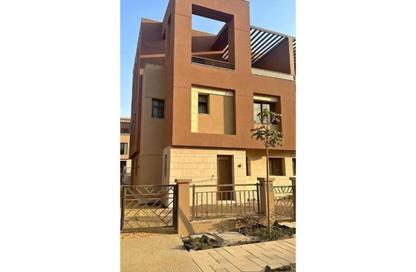 Townhouse - 4 Bedrooms - 4 Bathrooms for sale in District 5 - 5th Settlement Compounds - The 5th Settlement - New Cairo City - Cairo