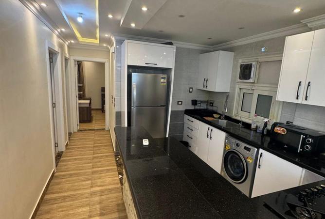 90998329 - Property Image 2