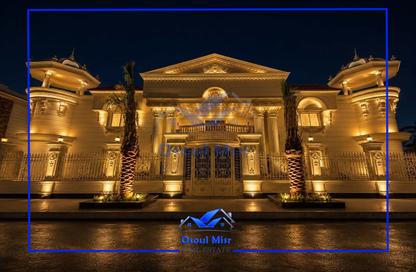Villa - 7+ - 7+ for sale in Royal City - Sheikh Zayed Compounds - Sheikh Zayed City - Giza