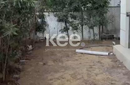 Apartment - 3 - 3 for sale in Villa Square - Fifth Square - The 5th Settlement - New Cairo City - Cairo