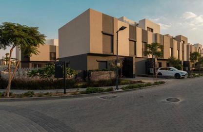 Townhouse - 4 - 3 for sale in Al Burouj Compound - El Shorouk Compounds - Shorouk City - Cairo