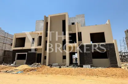 Townhouse - 3 Bedrooms - 4 Bathrooms for sale in Saada Compound - New Cairo City - Cairo