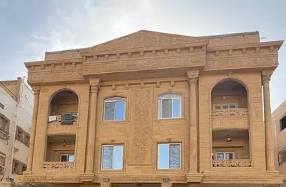 شقة - 3 غرف نوم - 2 حمامات للبيع في المنطقة ب - حى جنوب الاكايمية - مدينة القاهرة الجديدة - القاهرة