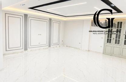 Apartment - 3 Bedrooms - 2 Bathrooms for sale in 1st Neighborhood - 1st District East - Shorouk City - Cairo