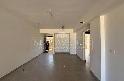 Chalet - 2 Bedrooms - 2 Bathrooms for sale in Hacienda West - Ras Al Hekma - North Coast