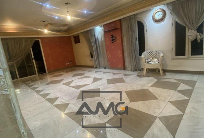 8619070 - Property Image 3