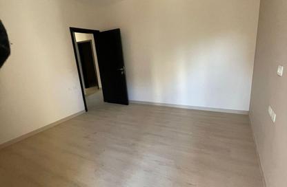 Apartment - 3 Bedrooms - 2 Bathrooms for sale in The Address East - 90 Street - The 5th Settlement - New Cairo City - Cairo